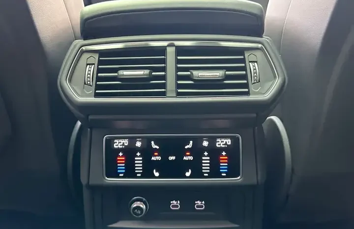 
								Lamborghini Urus full									