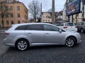 Toyota Avensis Kombi Edition