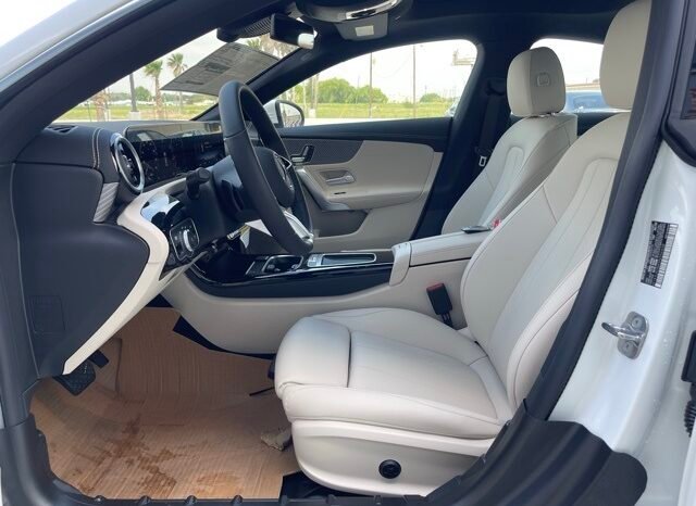 
								New 2025 Mercedes-Benz CLA 250 FWD Coupe full									